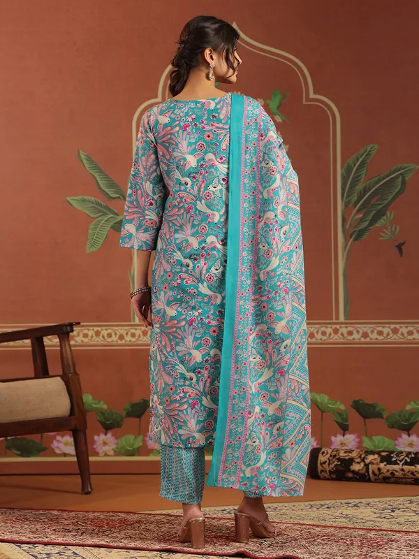 Aqua blue V neckline cotton kurti set with printed