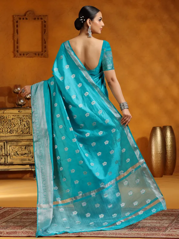 Aqua silk saree for festivals