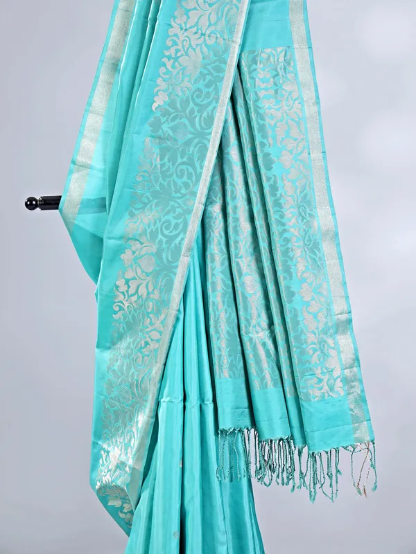 Aqua silk saree with zari weaving for wedding elegance