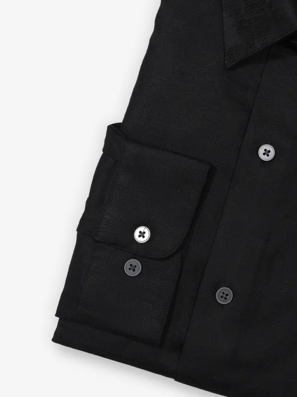 ARROW black plain formal wear shirt