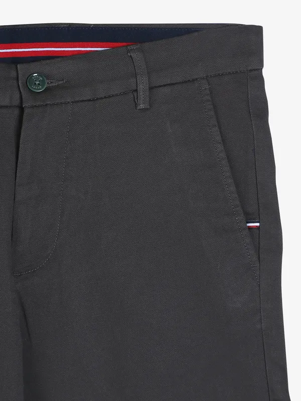 Arrow charcoal grey cotton solid trouser