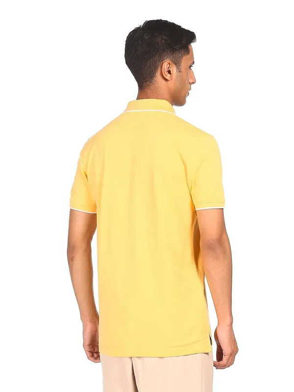 Arrow cotton slim fit yellow plain t shirt