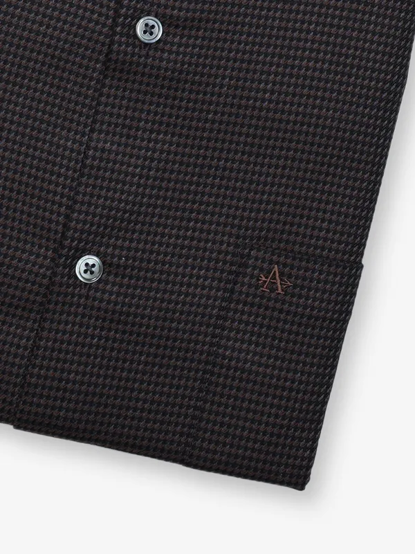 ARROW dark brown textured cotton shirt