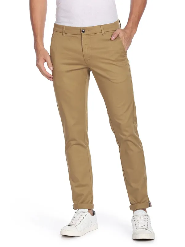 Arrow khaki solid cotton trouser
