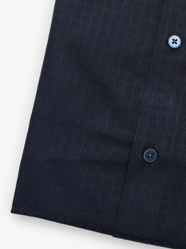 ARROW navy cotton texture shirt