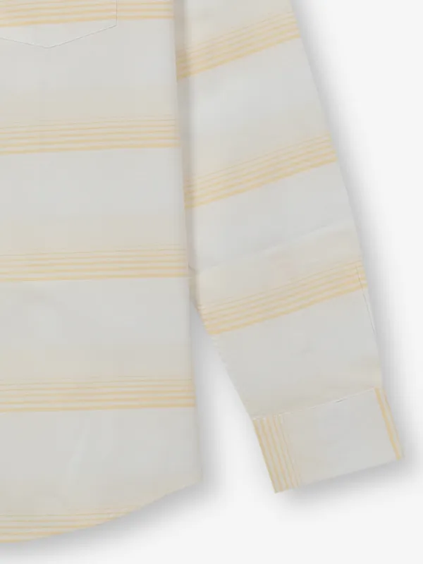 ARROW off white striped casual wear shirt
