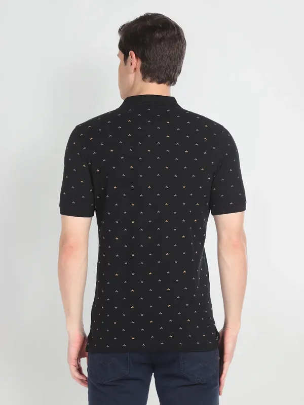 Arrow printed cotton black t shirt