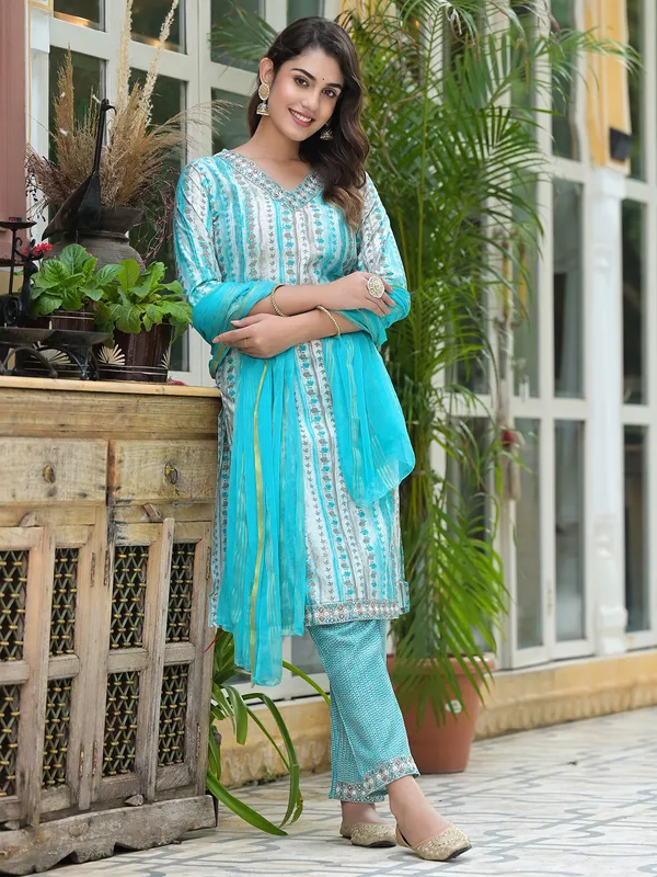 Attractive aqua cotton kurti set