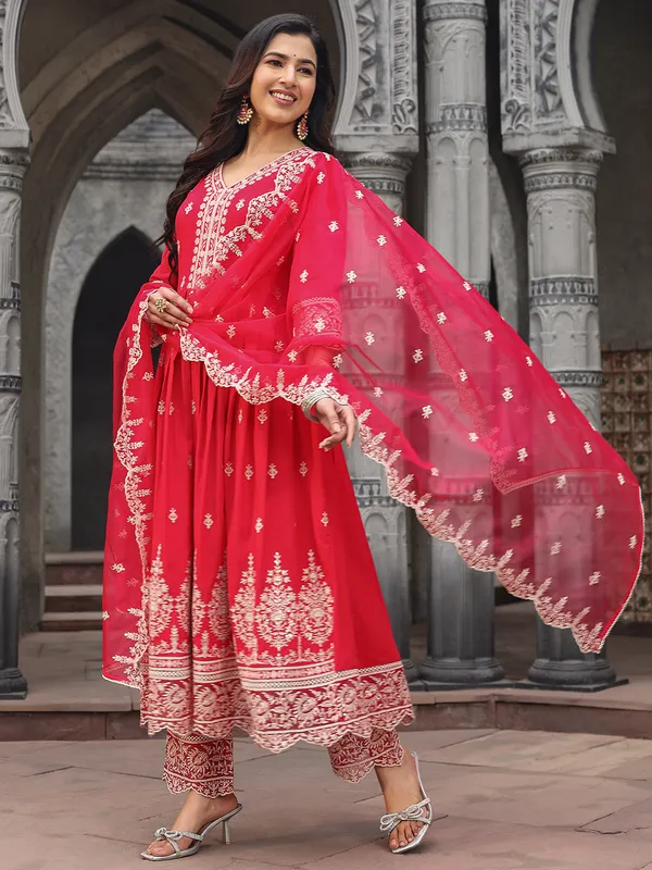 Attractive red silk kurti set with dupatta