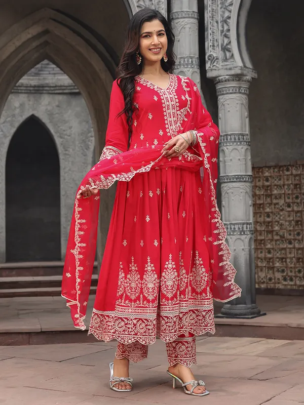 Attractive red silk kurti set with dupatta