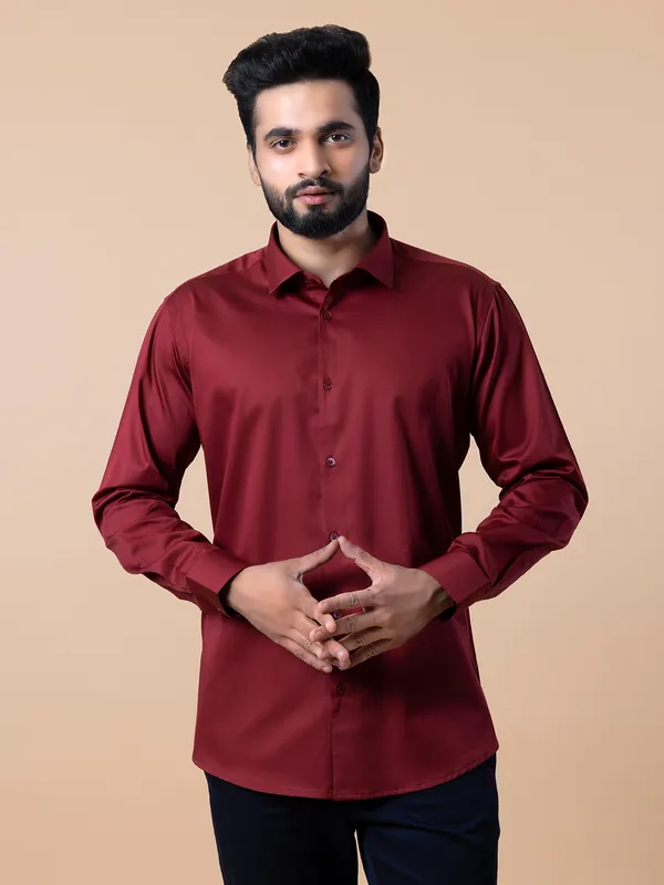 Avega cotton plain maroon shirt