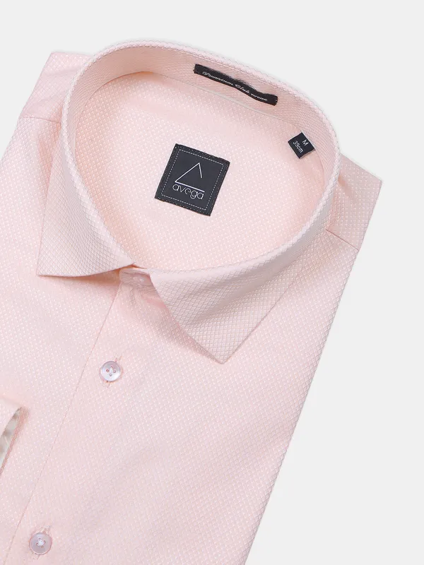 Avega cotton textured pink formal shirt for mens