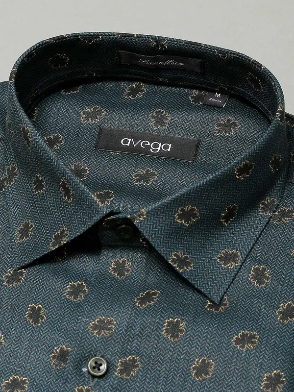 Avega cut away collar bottle green cotton shirt