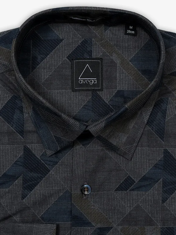 AVEGA grey and black cotton shirt