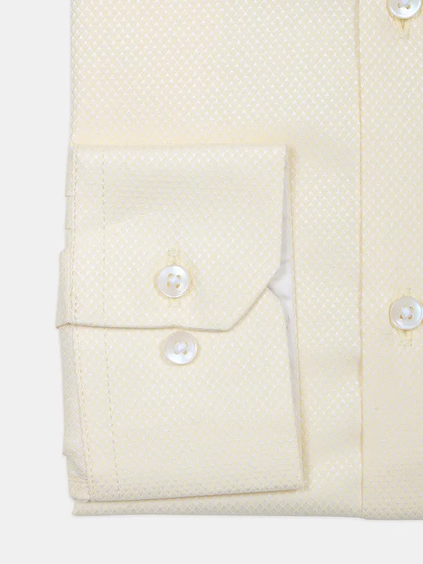 Avega lemon yellow color textured slim fit cotton shirt