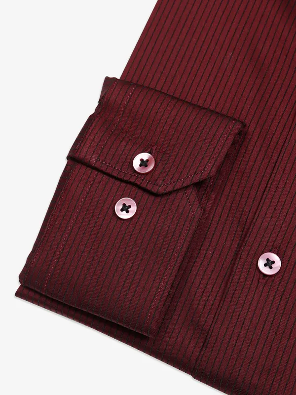 Avega maroon cotton stripe shirt