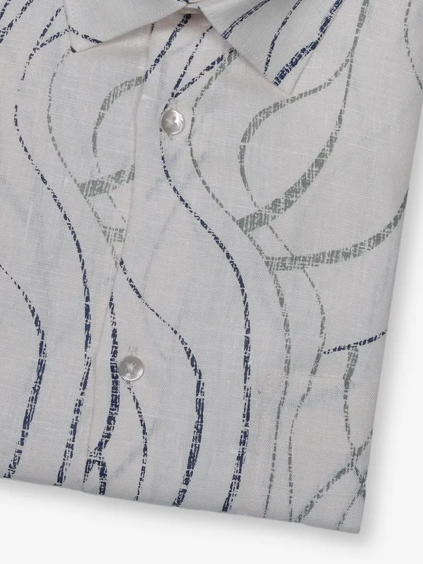 AVEGA off white printed shirt in linen