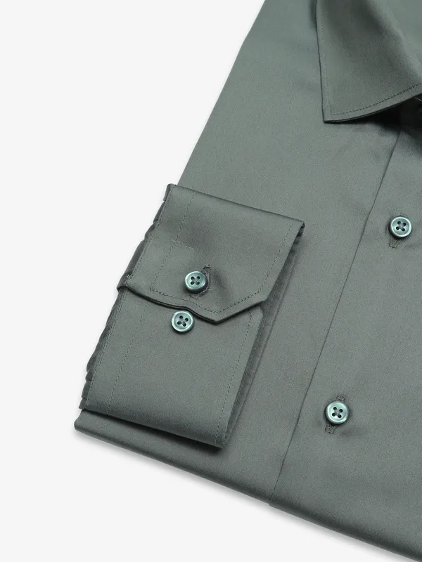 Avega plain dark green cotton shirt