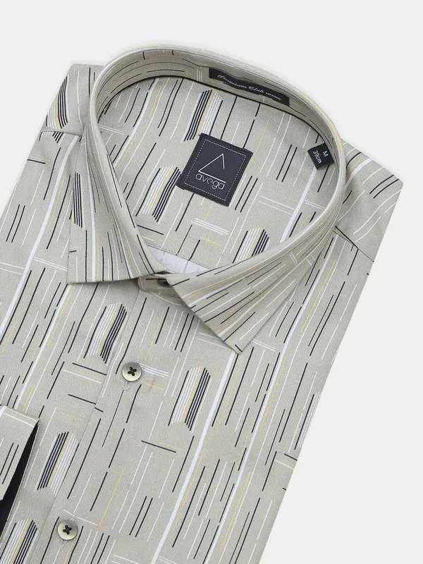 Avega presented printed beige cotton shirt