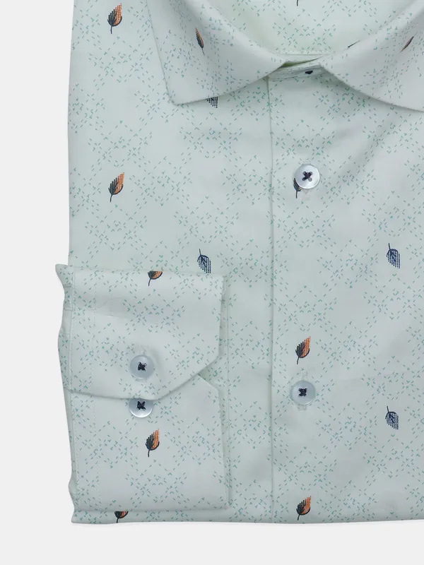 Avega printed pista green cotton shirt for men