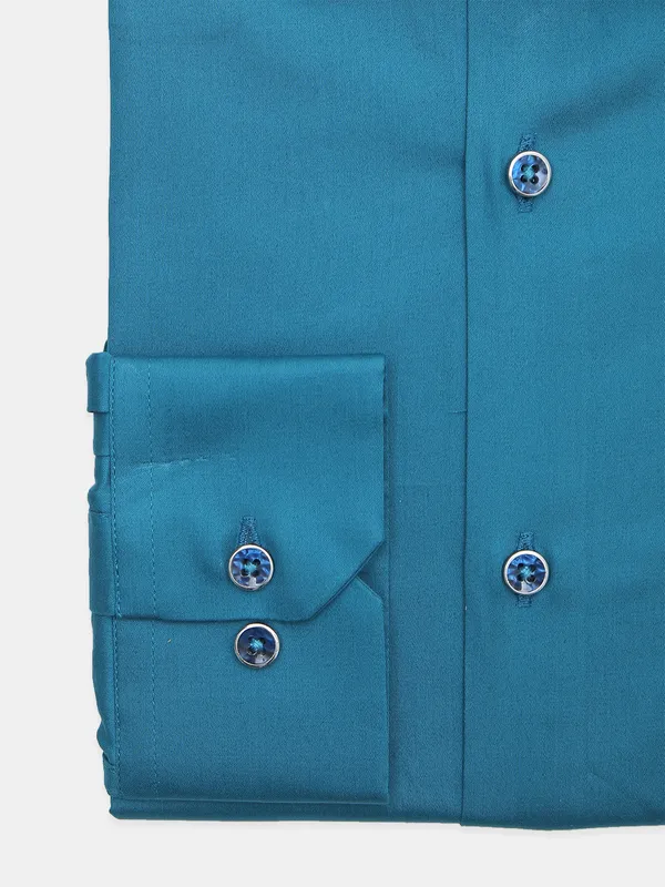 Avega teal blue solid cotton shirt