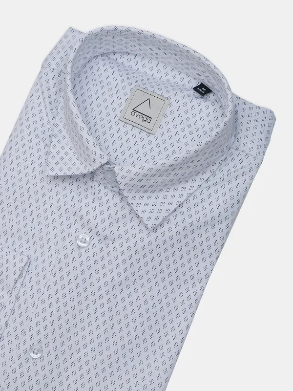 Avega white cotton printed shirt for party