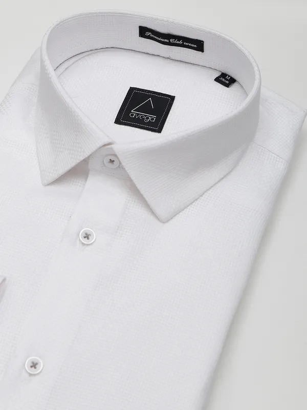 Avega white plain cotton formal shirt