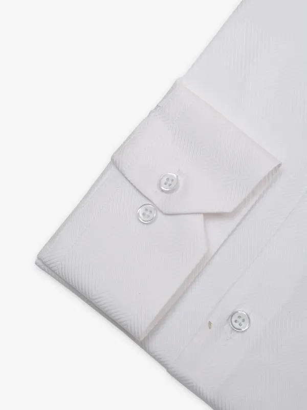 Avega white textured shirt