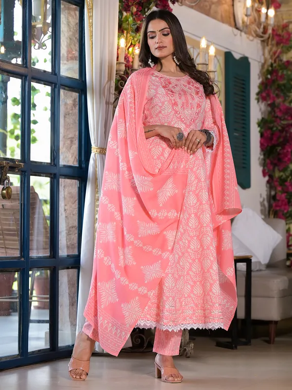 Baby pink printed kurti set with dupatta