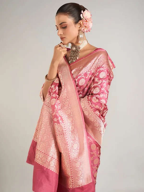 Beautiful onion pink banarasi silk saree