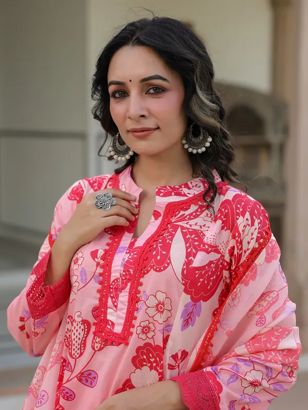 Beautiful pink cotton kurti set