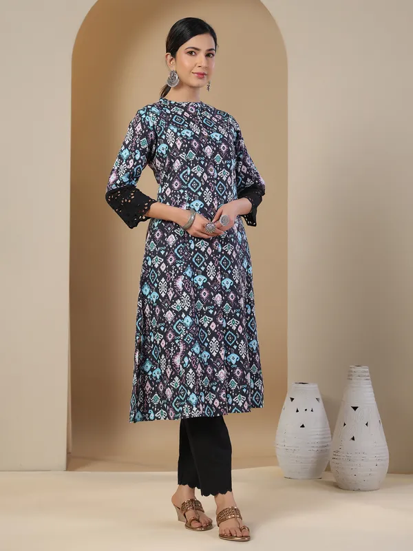 Beautiful printed cotton kurti in black