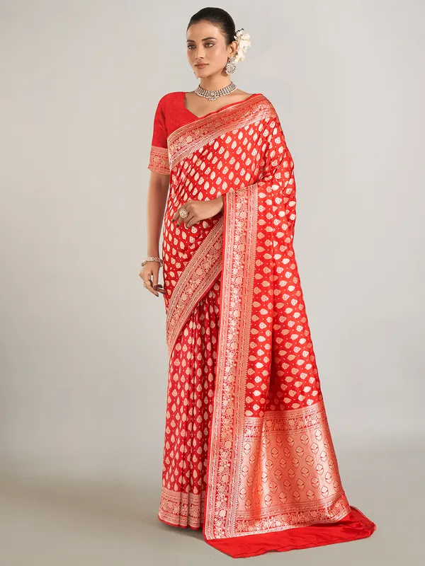 Beautiful red banarasi silk wedding wear saree