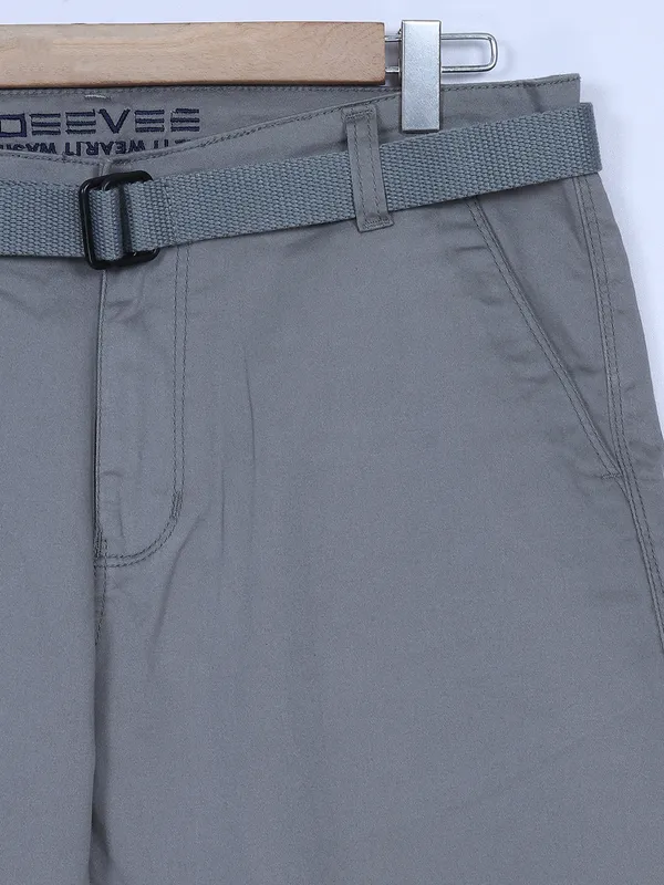 BeeVee grey solid casual men shorts