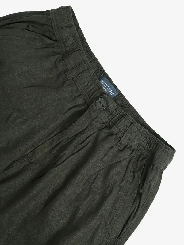 BEEVEE moss green solid shorts