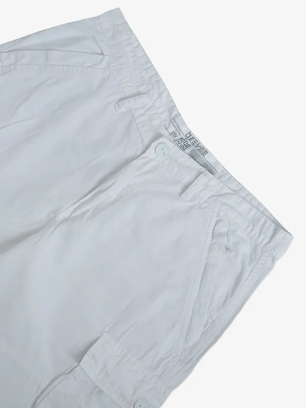 BEEVEE white solid shorts