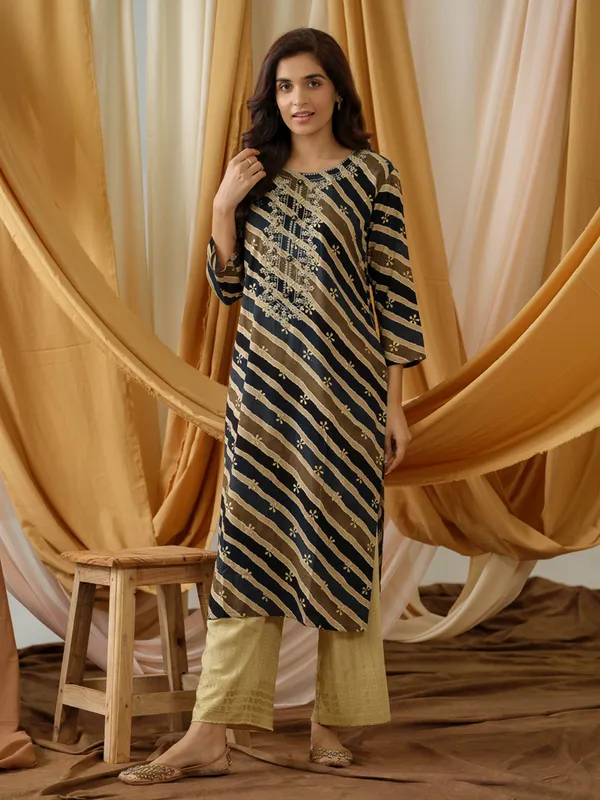 Beige and black cotton printed kurti