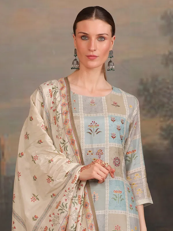 Beige and blue printed kurti set