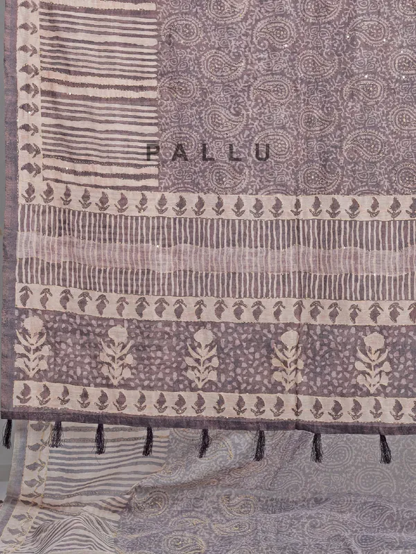 Beige and brown printed semi cotton saree