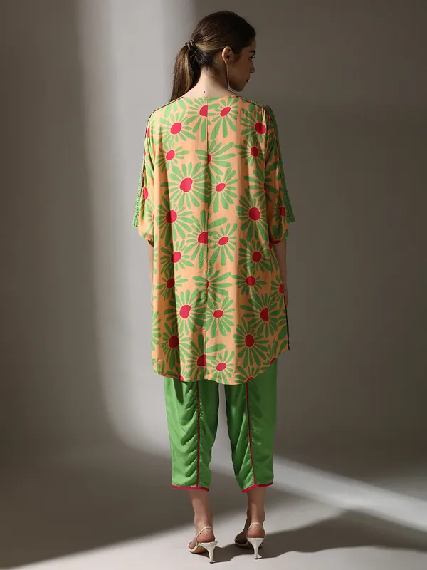 Beige and green printed co ord set