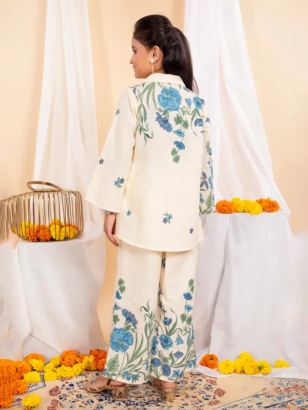 Beige blue floral palazzo set