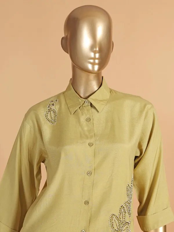 Beige co ord set in cotton silk