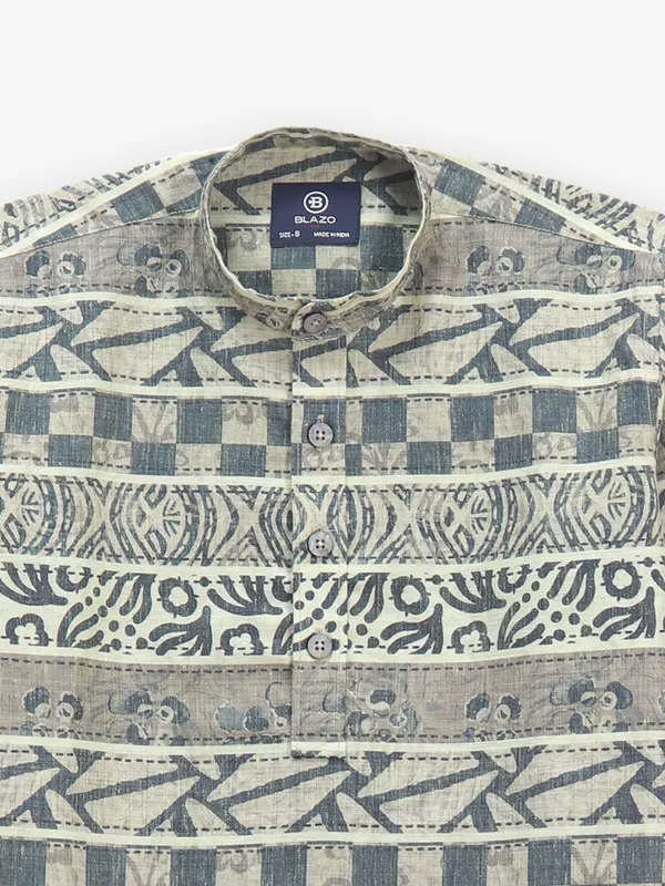 Beige cotton kurta style shirt for boys with print