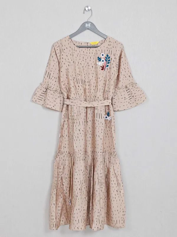Beige cotton printed top with thread work