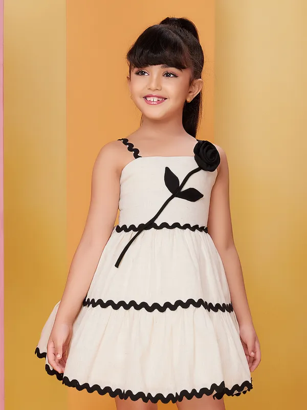 Beige cotton silk sleeveless frock