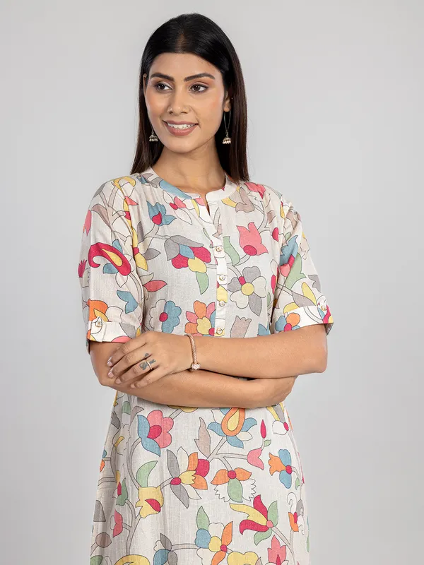 Beige cotton silk women kurti with print