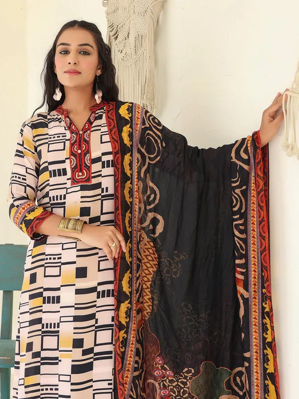 Beige crepe kurti set with dupatta