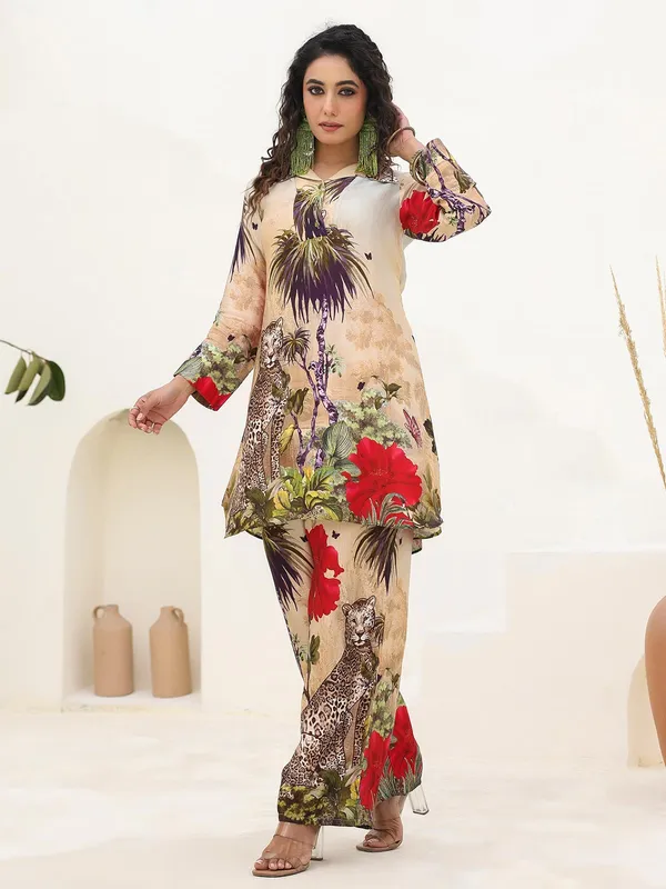 Beige dola silk kurti set with print