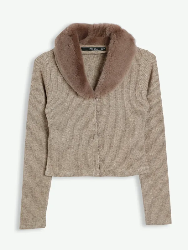 Beige knitted sweatshirt