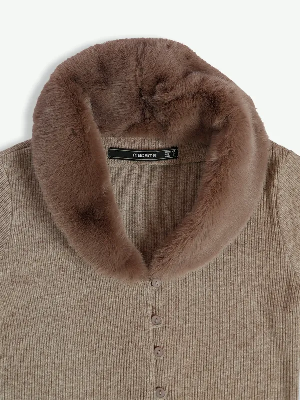 Beige knitted sweatshirt